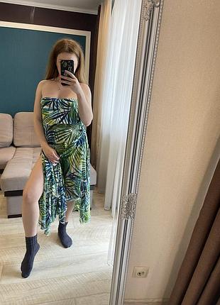 Пляжна сукня