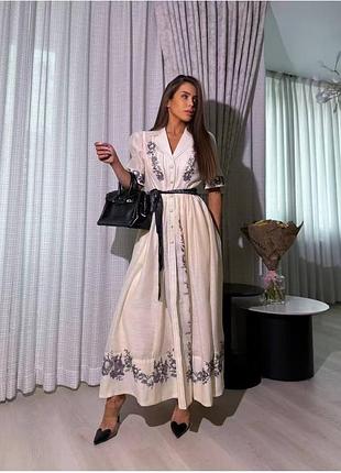 Сукня люкс класу