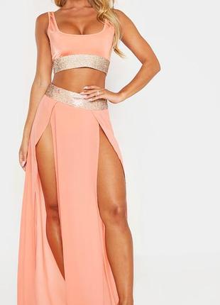Пляжна спідниця з розрізом та персиковою талією та діамантами