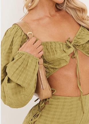 Зелений топ з обʼємними рукавами(14)