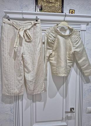 Красивий костюм комплект