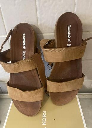 Босоніжки р.37-38 timberland