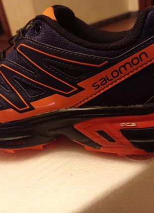 Якісні кросівки salomon розмір 37 1/3. колір оранжево - синій .