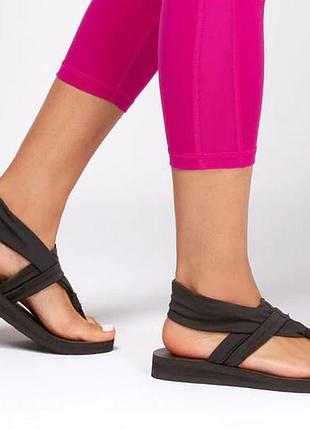 Женские босоножки skechers yoga foam черные р.37,5-38