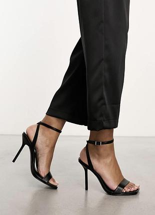 Asos design wide fit -  босоніжки на підборах чорні, широка посадка. eu 38 та eu 39