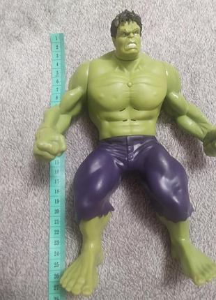 Игрушечная фигурка халк