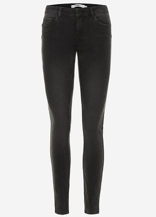Джинсы женские скинни темно-серые vero moda