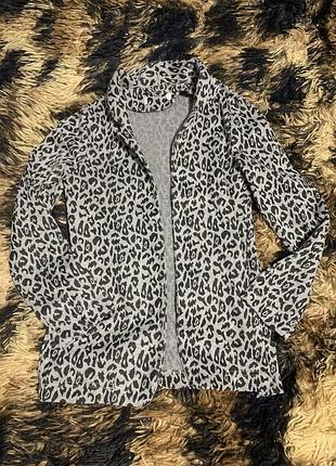 Піджак від нм є обмін