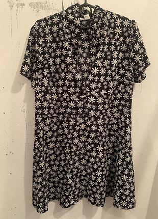 Сукня в квітковий принт