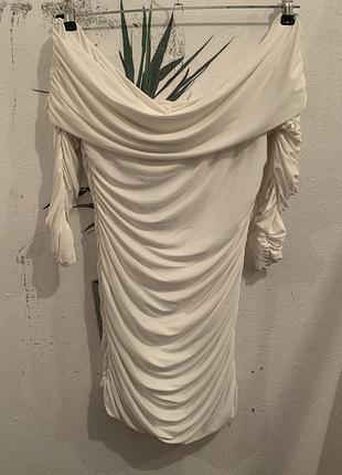 Біла міні сукня