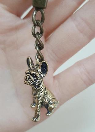 Брелок с французским бульдогом латунный, металлический брелок с бульдогом, бульдог брелок металлический