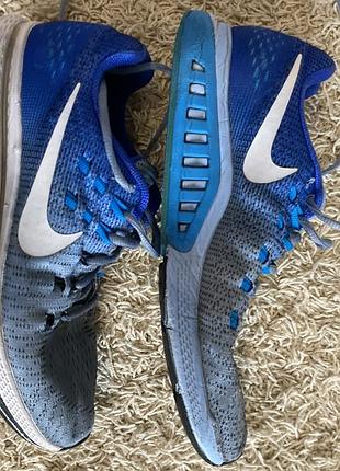 Кросівки спортивні nike