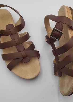 Оригинальные кожаные женские босоножки timerland