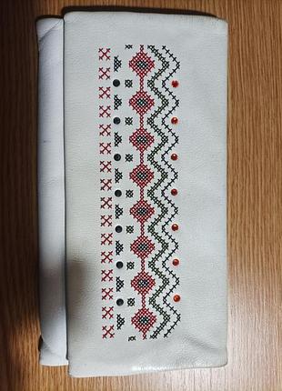 Кожаный кошелек