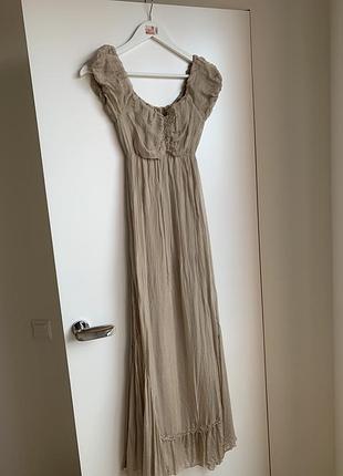 Шовкова сукня на підкладці