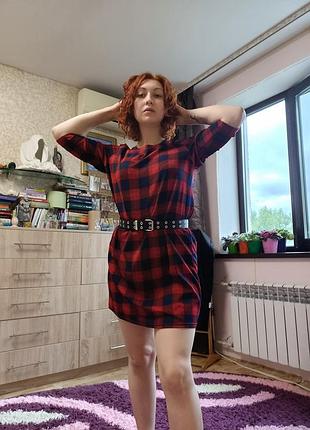 Картата сукня