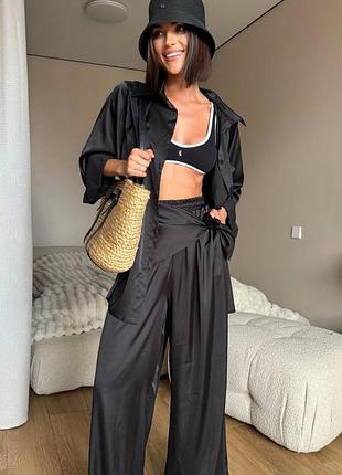 Шикарний шовковий костюм