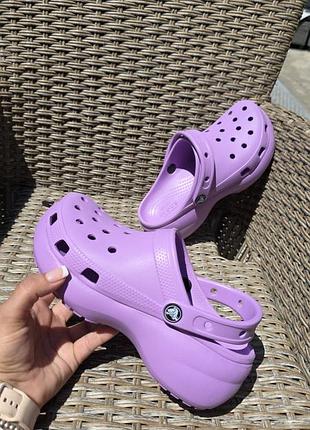 Сабо на платформе crocs  classic platform  w7-37/38