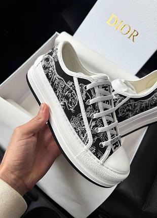 Жіночі кеди walk-n dior platform black/white