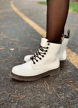 Ботинки dr. martens 1460 white fur черевики3 фото