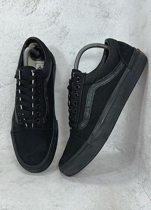 Класичні чоловічі чорні кеди vans old skool