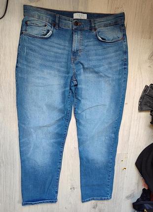 Джинсы мужские