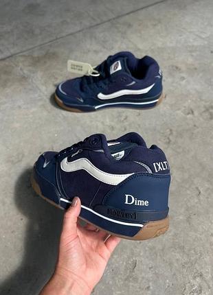 👟 Vans Retro Sport t-shirt in lavendar Exclusive at ASOS blue white gum — культова скейтерська класика