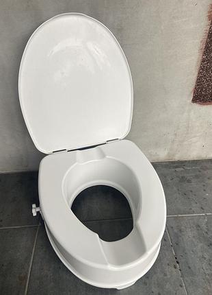 Накладка на унітаз