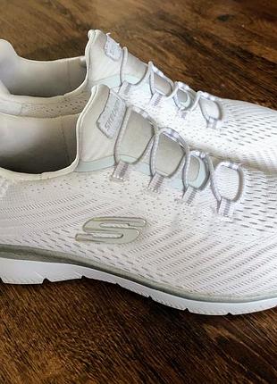 Жіночі кросівки skechers