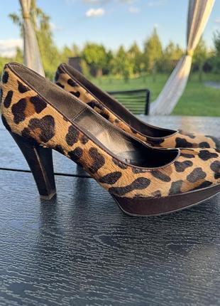 Шкіряні туфлі іспанського бренду pedro mirales