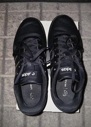 Adidas кеди