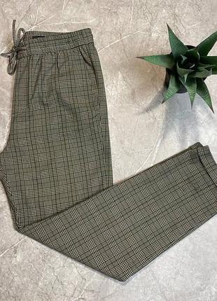 Мужские стильные брюки в клетку h&m