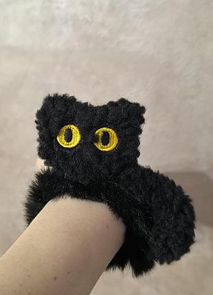 Классная резинка для волос черный котик
