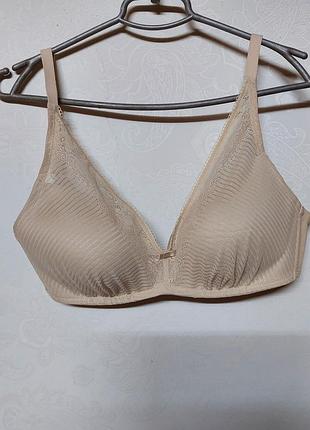 Бюстгальтер беж без косточек чашка спендер
