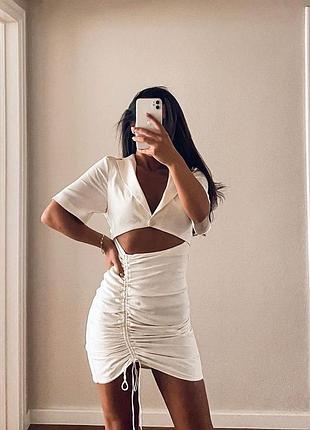 Легка натуральна сукня від zara