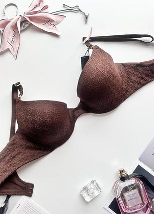 Бюст victoria’s secret білизна вікторія сікрет белте виктория сиарет бра ліфчик бюстгальтер