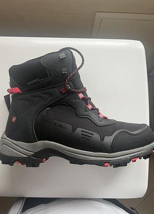 Swiss tech men's winter boots