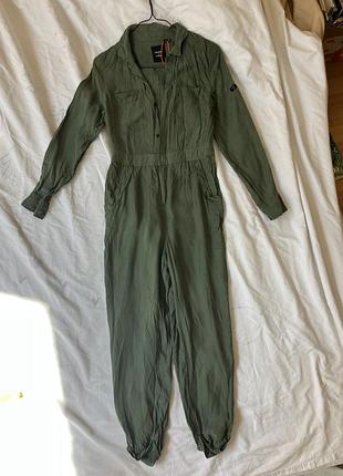 Тонкий комбінезон superdry xs