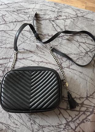 Сумка, маленькая, страдивариус, мягкая, 21х14х5,5 см, компактная, но вместительная. в прекрасном состоянии.