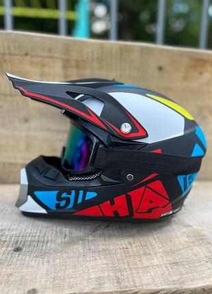 Шлем с очками