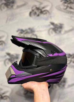 Шолом з окулярами