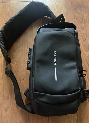 Мужская сумка с кодовым замком и usb