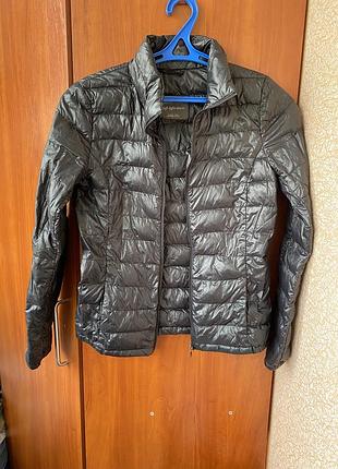 Ультра тонкий пуховик куртка benetton