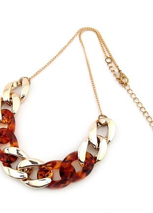 Колье чокер с крупными звеньями цепочки, эффектная бижутерия