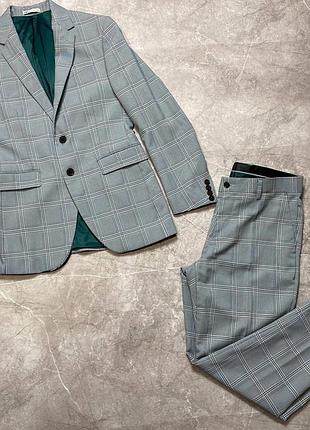 Мужской стильный костюм zara в полоску
