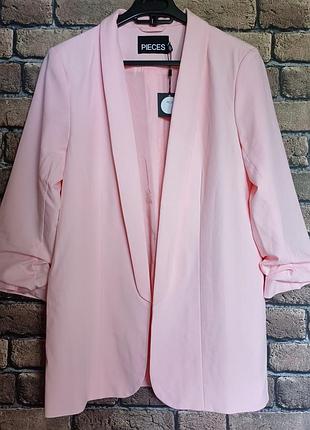 Фірмовий піджак від pieces.