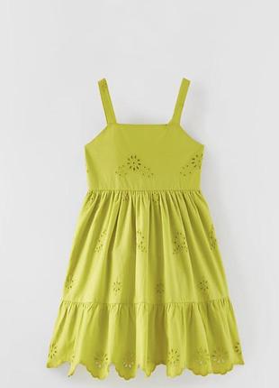 Поплінова сукня з вишивкою zara