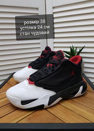 Кросівки nike air jordan