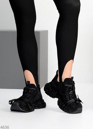 Дизайнерські блискучі кросівки чорні в стразах7 фото