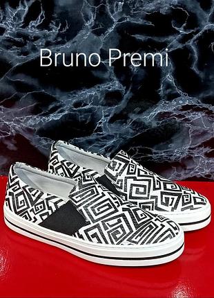 Кожаные женские слипоны bruno premi оригинал